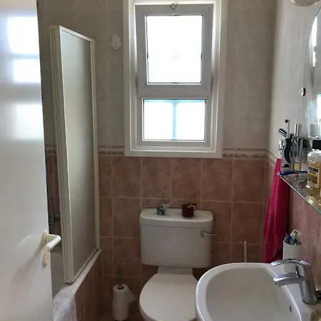 Private In 5 * Peyia