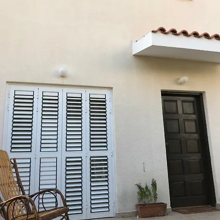 Private In 5 Homestay *